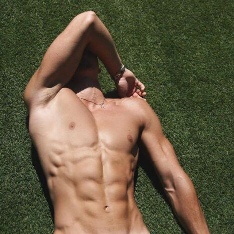 фото проститутки Achi из раздела Мужчина № 2