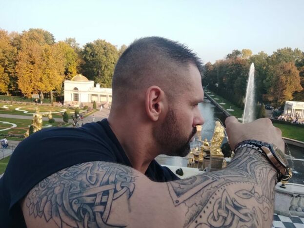 фото проститутки Alex из раздела Мужчина № 4