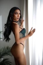 проститутка Моника